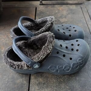 Blue Crocs Faux Fur Heathered Lined Classic Clog 7 Men's/9 Women's